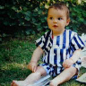 Meet your Posher, Santi